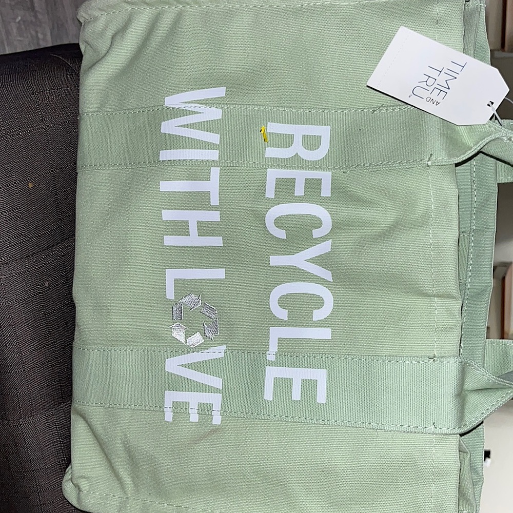 EVERYDAY TOTE BAG